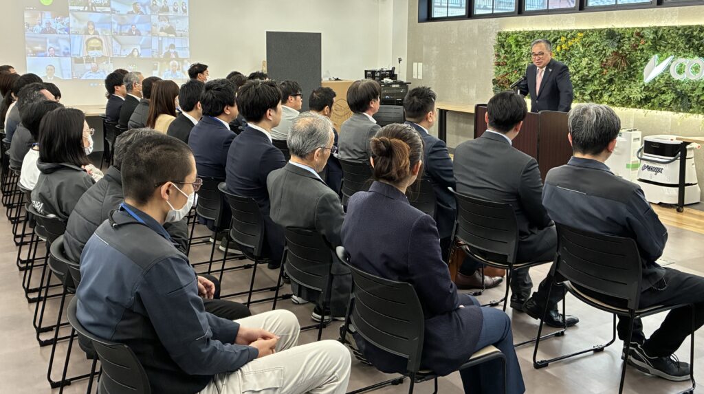 年度初め式を実施しました